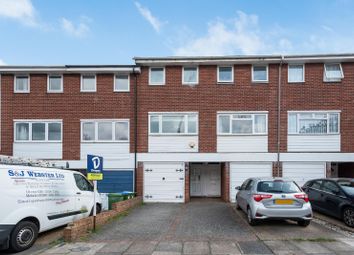 Thumbnail Terraced house for sale in Greenwood Close, Sidcup