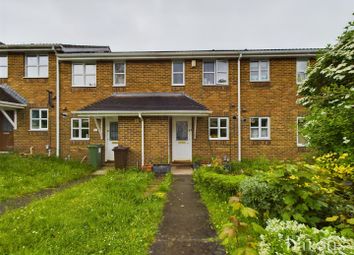 Thumbnail Terraced house for sale in Oak Close, Basingstoke