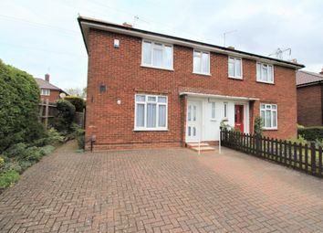 3 Bedrooms Terraced house for sale in Crown Road, Borehamwood WD6