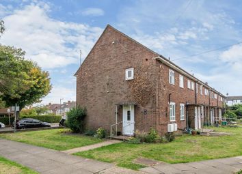 Thumbnail Flat to rent in High Street, Barnet