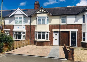 2 Bedrooms Terraced house for sale in Cricket Road OX4, Oxford,