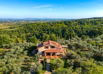 Thumbnail Country house for sale in Via di San Martino, Montepulciano, Toscana