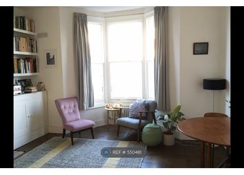 2 Bedrooms Flat to rent in Daleview Road, London N15