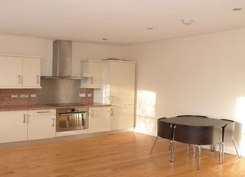 2 Bedrooms Flat to rent in Saltram Crescent, London W9