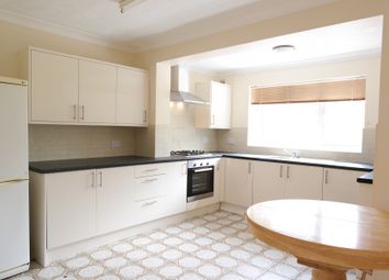 3 Bedroom Semi-detached house for rent