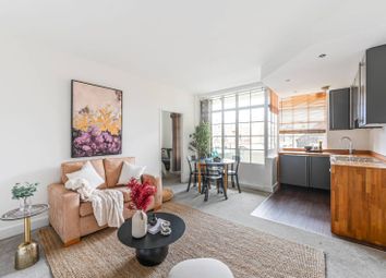 Thumbnail 2 bed flat for sale in Chelsea Manor Street, Chelsea, London