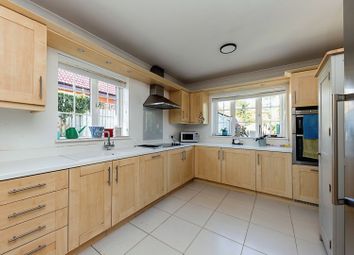 Thumbnail Detached bungalow for sale in Oakfields Avenue, Knebworth