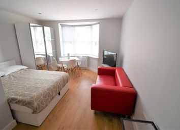 Thumbnail Flat to rent in Flat 4, Woodside, Bournemouth