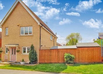 Thumbnail 3 bed detached house for sale in Coahill Path, Basildon