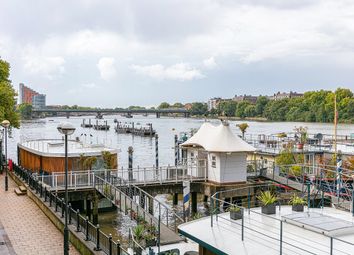 Thumbnail Flat for sale in Prospect Quay, 98 Point Pleasant, London