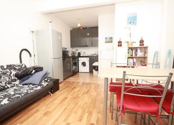 Thumbnail Flat to rent in Westway, London
