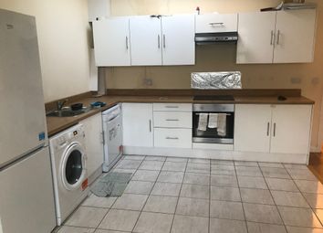 Thumbnail 2 bed flat to rent in High Street, Hounslow