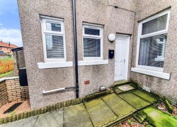 Thumbnail 2 bed flat to rent in Taylor Street, Methil, Fife