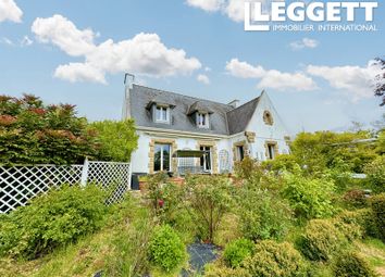 Thumbnail 5 bed villa for sale in Spézet, Finistère, Bretagne