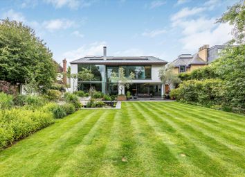 Thumbnail Detached house for sale in Roedean Crescent, London