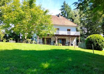 Thumbnail 5 bed country house for sale in Pressac, Vienne, France - 86460