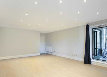 3 Bedrooms Flat to rent in Warren House, Beckford Close, London W14