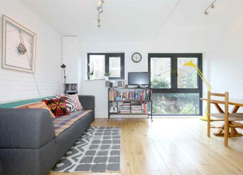 Thumbnail Flat to rent in Beatty Road, Stoke Newington