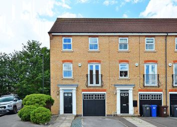 3 Bedroom Town house for sale