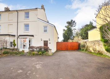 5 Bedroom Town house for sale