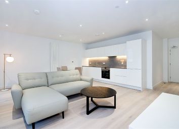 1 Bedrooms Flat to rent in Commodore House, 8 Admiralty Avenue E16
