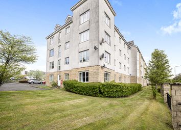 Thumbnail 2 bed flat for sale in Queens Crescent, Livingston, West Lothian