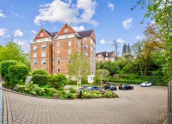 Thumbnail Flat for sale in Wray Common Road, Reigate