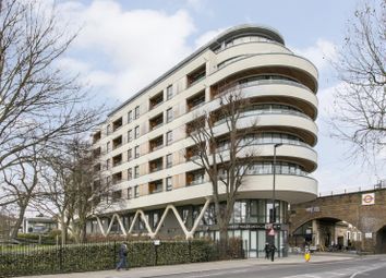 1 Bedrooms Flat for sale in Prince Of Wales Road, London NW5