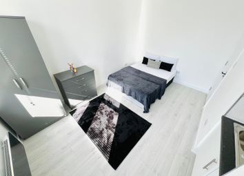 Thumbnail Room to rent in Howson Road, London