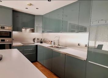 Thumbnail Flat to rent in Highbridge Road, London IG11 7Bb