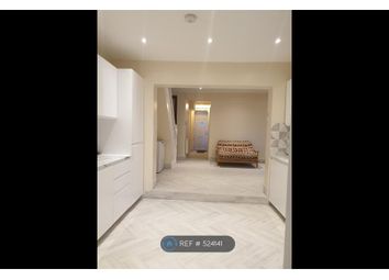 4 Bedroom End terrace house for rent