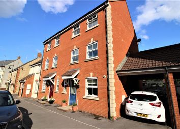 3 Bedroom Town house for sale