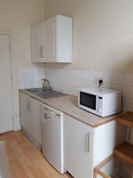 Thumbnail Room to rent in Ladbroke Grove, North Kensington