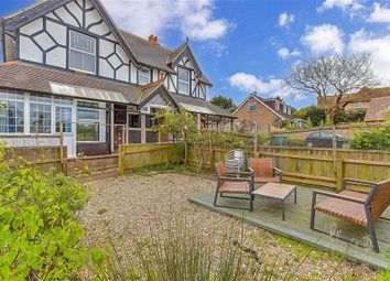 Thumbnail Maisonette for sale in Colwell Road, Freshwater, Isle Of Wight