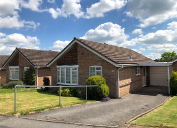 2 Bedrooms Bungalow for sale in Beverley, Toothill, Swindon SN5