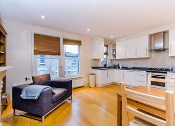 Thumbnail 3 bedroom flat to rent in Gascony Avenue, West Hampstead, London