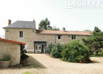 Thumbnail 5 bed villa for sale in Saint-Macaire-Du-Bois, Maine-Et-Loire, Pays De La Loire