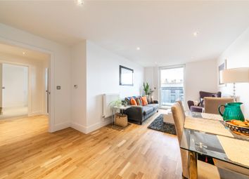 Thumbnail Flat to rent in Victoria Parade, London