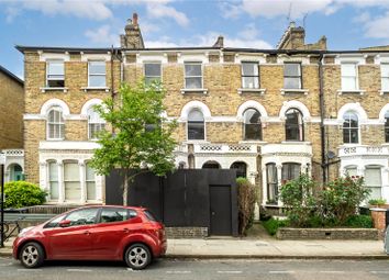 Thumbnail Terraced house for sale in Digby Crescent, London