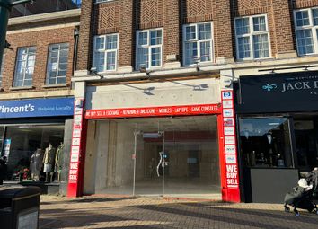 Thumbnail Retail premises to let in Station Road, Upminster