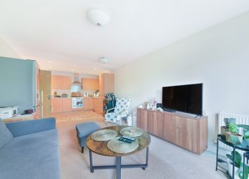 Thumbnail 2 bedroom flat for sale in Kendra Hall Road, South Croydon