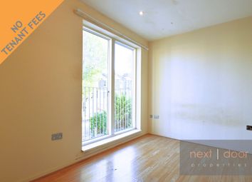 3 Bedrooms Maisonette to rent in Benhill Road, Camberwell SE5