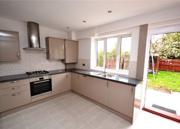 3 Bedrooms Flat to rent in St Pancras Court, High Road, London N2