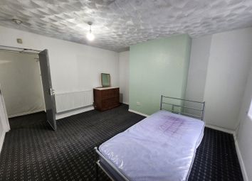 113 Little Horton Lane, Bradford, Bd5 0Bu