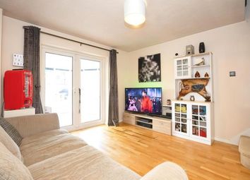 Wellington Avenue, Banbury, Oxfordshire OX16. Sub image 1. Lounge