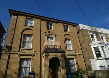 1 Bedrooms Flat to rent in Caroline Gardens, Asylum Road, London SE15