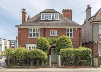 5 Bedrooms Detached house to rent in Woodside, London SW19
