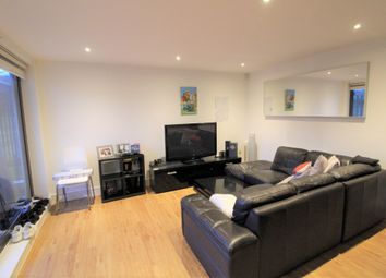 2 Bedrooms Flat for sale in Stefan House, 698 Green Lanes, Winchmore Hill, London N21