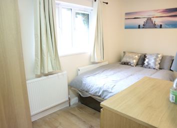 1 Bedrooms Flat to rent in Room 3, Cromwell Drive, Slough, Berkshire SL1