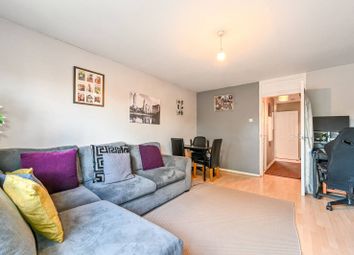 Thumbnail 2 bedroom maisonette for sale in Berkshire Road, Hackney Wick, London